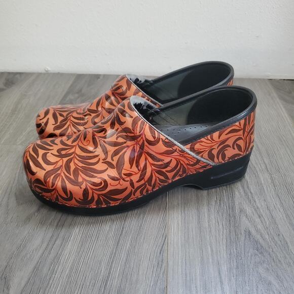 Dansko Professional Clogs Womens Size 11 EU 42 Orange Black Floral Patent Nurse - Picture 4 of 10